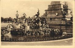 VINTAGE POSTCARD Bordeaux Monumeat of the Of Gironde ones