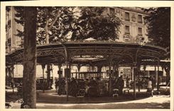 CPA Vichy Source Mesdames