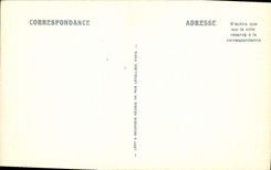 CPA Bourbonnais Une Fermiere Folklore Costume