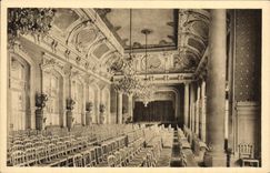 VINTAGE POSTCARD Vichy the Village hall of the Large Casino