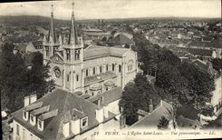 CPA Vichy L'eglise Saint Louis Vue panoramique