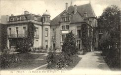 CPA Vichy La maison de Mme de Sevigne 