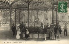 CPA Vichy source Chomel