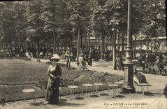CPA Vichy Le Vieux Parc
