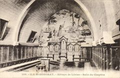 VINTAGE POSTCARD Island St Honorat Abbey De Lerins Chapter room
