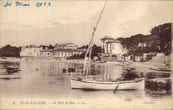 CPA Juan Les Pins Le Bord De Mer Bateau