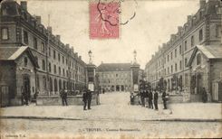 VINTAGE POSTCARD Troyes Barracks Beurnonville Militaria