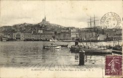 CPA Marseille Vieux Port Et Notre Dame De La Garde Bateaux