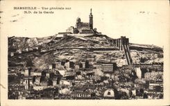 CPA Marseille Vue Generale Sur N D De La Garde