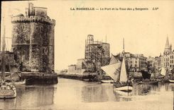 VINTAGE POSTCARD La Rochelle the Port And Rour Of the Sergeants Boats