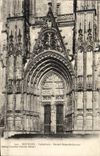 Puerta santa Guillermo de la catedral de Bourges de la POSTAL de la VENDIMIA