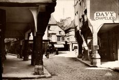 MODERN CARD Dinan Old women houses street of Davy Cordeliers hatter