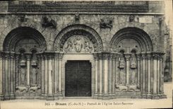 CPA Dinan Portail de l'Eglise Saint Sauveur