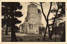 CPA Nimes La Tour Magne