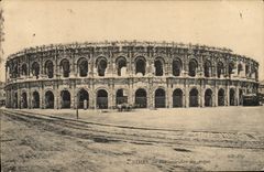 CPA Nimes Vue Exterieure Des Arenes