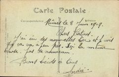 CPA Nimes La Maison Carree Et Le Theatre