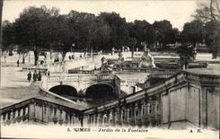CPA Nimes Jardin De La Fontaine