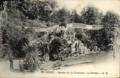 CPA Nimes Jardin De La Fontaine La Grotte
