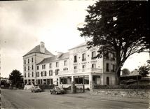 MODERN CARD Morgat Hotel of the beach Seen on the sea