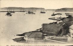 CPA Brest Pointe du fer a Cheval L'escadre et le goulet Bateaux