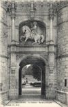 CPA Esclimont Le Chateau Entree Principale