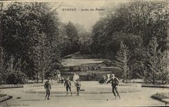 VINTAGE POSTCARD Evreux Botanical garden Children