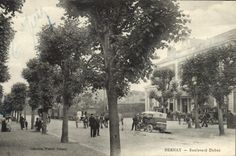 VINTAGE POSTCARD Bernay Boulevard Dubus (good animation)