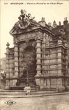 VINTAGE POSTCARD Besancon Places and Fountain of the State Major