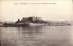 VINTAGE POSTCARD Contes the Strong one Squares and the alpine range