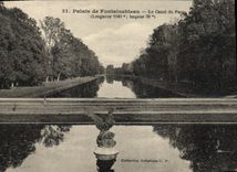 CPA Palais De Fontainebleau Le Canal du Paris