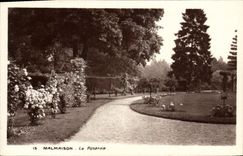 CPA Malmaison La Roseraie