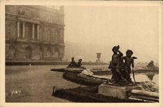 VINTAGE POSTCARD Splendors And Charms Of Versailles Parterre Of Water Groups children