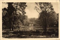 VINTAGE POSTCARD Versailles Hamlet of Marie Antoinette Maison of the queen