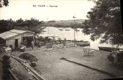 CPA Vichy Canotage A l'aviron Aviron