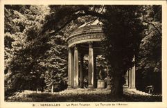 CPA Versailles Le Petit Trianon Le temple de l'amour