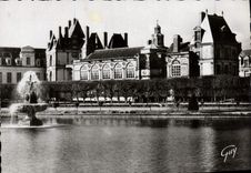 MODERN CARD Fontainebleau Gardens of the Palate Basin of the Tiber