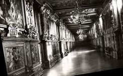 MODERN CARD Fontainebleau the palate Gallery of François 1st