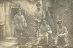 CARTE PHOTO Soldats Officiers allemands Militaria