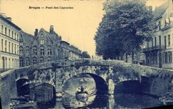 Puente de Brujas de la POSTAL de la VENDIMIA de los capuchones