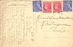 Abadía de la POSTAL de la VENDIMIA de Wandrille Saint el lavabo de la lavar-mano y la puerta del refectorio