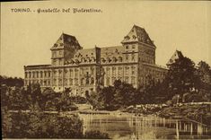 VINTAGE POSTCARD Torino Castello del Valentino