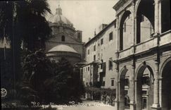 Pórtico E Cortile de Roma Palazzo Venzia de la POSTAL de la VENDIMIA