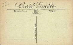 CPA Types D'Auvergne Une Fileuse Folklore