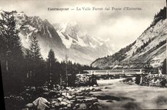 CPA Courmayeur La Valle Ferret dal Ponte D'Entreves