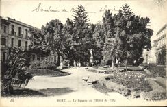 VINTAGE POSTCARD Bone the Public garden of the Town hall