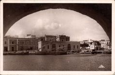 CPA Bizerte Marche Aux Poissons Bateau 