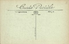 Escuela de Estrasburgo de la POSTAL de la VENDIMIA de chicas jóvenes