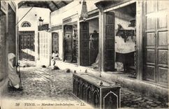 CPA Tunis Marabout Souk Sekajine