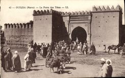 VINTAGE POSTCARD Oudjda the Gate Of the Heads Asses