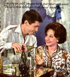 CPM Prendre Un Petit Souper Femme Publicite Martini